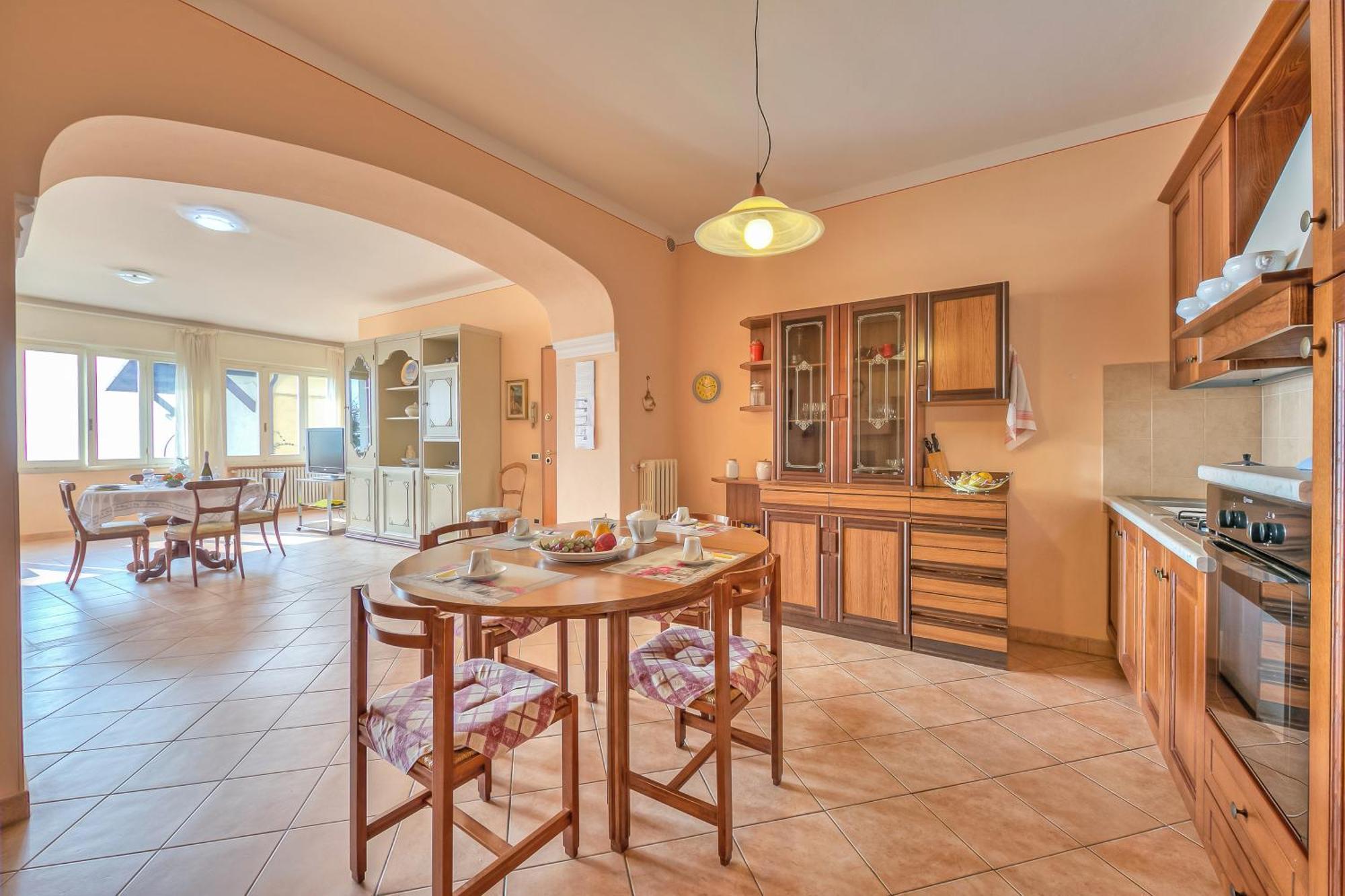 Angela -Terrace & Beautiful View Lake - Happy Rentals توسكولانو ماديرنو المظهر الخارجي الصورة